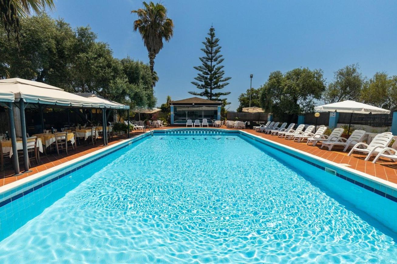 Hotel L'Ulivo Girasole Dış mekan fotoğraf